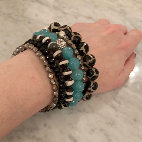 🔸NWT🔸 Agate and Amazonite Gemstone Beaded Bracelet Set - Picture 4 of 16